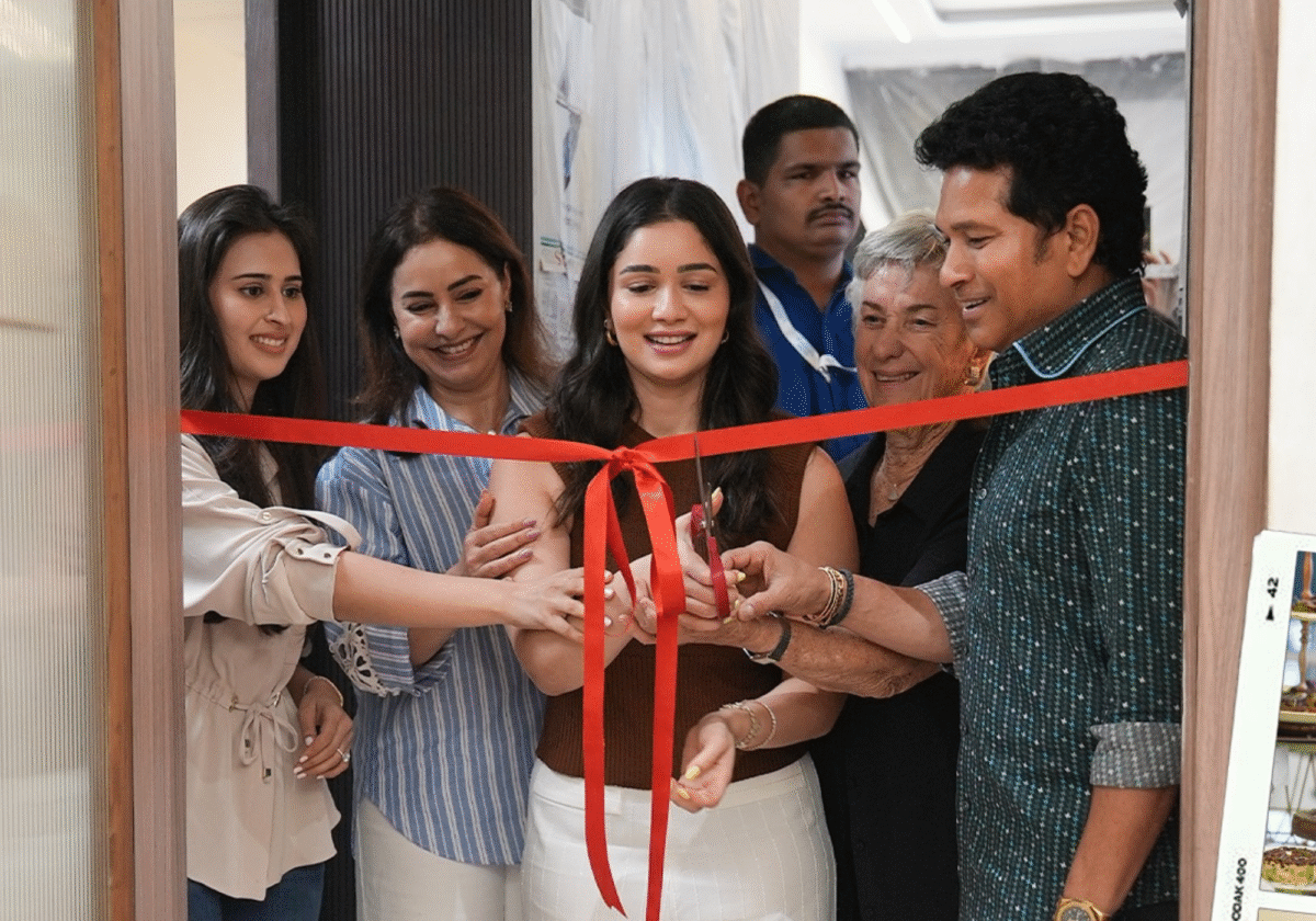 Sara Tendulkar with Sachin Tendulkar at Pilates Academy launch in Mumbai
